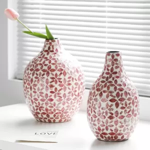 Pink Shell Vase – Elegant Home Decoration